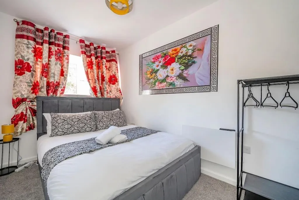 *F2Br* For Your Most Relaxed & Cosy Stay + Free Parking & Wifi Batley Apartamento