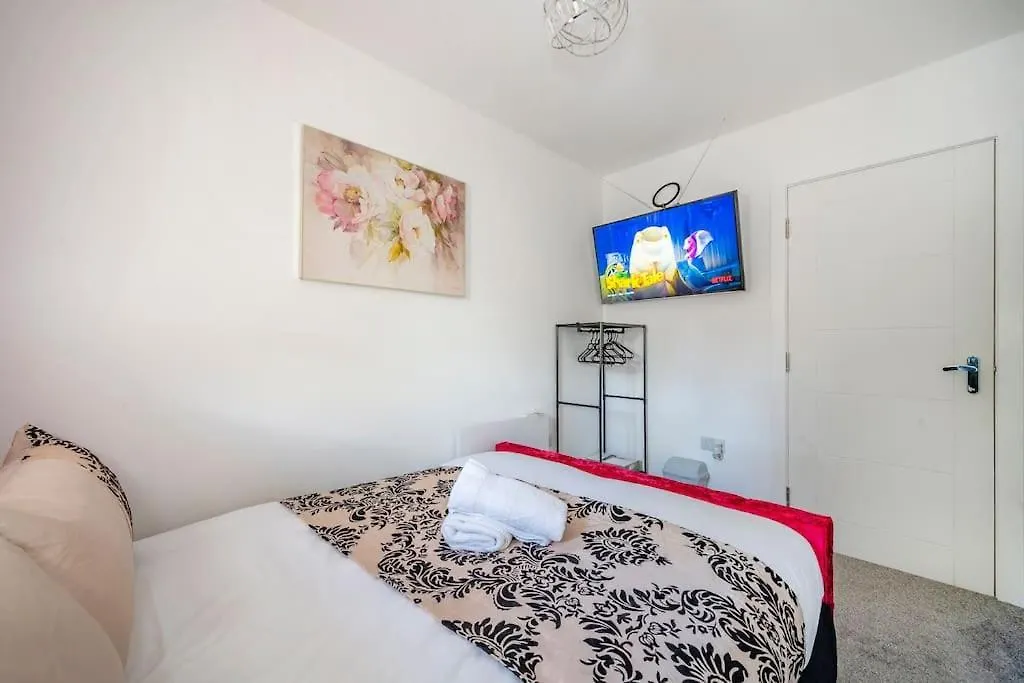 *F2Br* For Your Most Relaxed & Cosy Stay + Free Parking & Wifi Batley