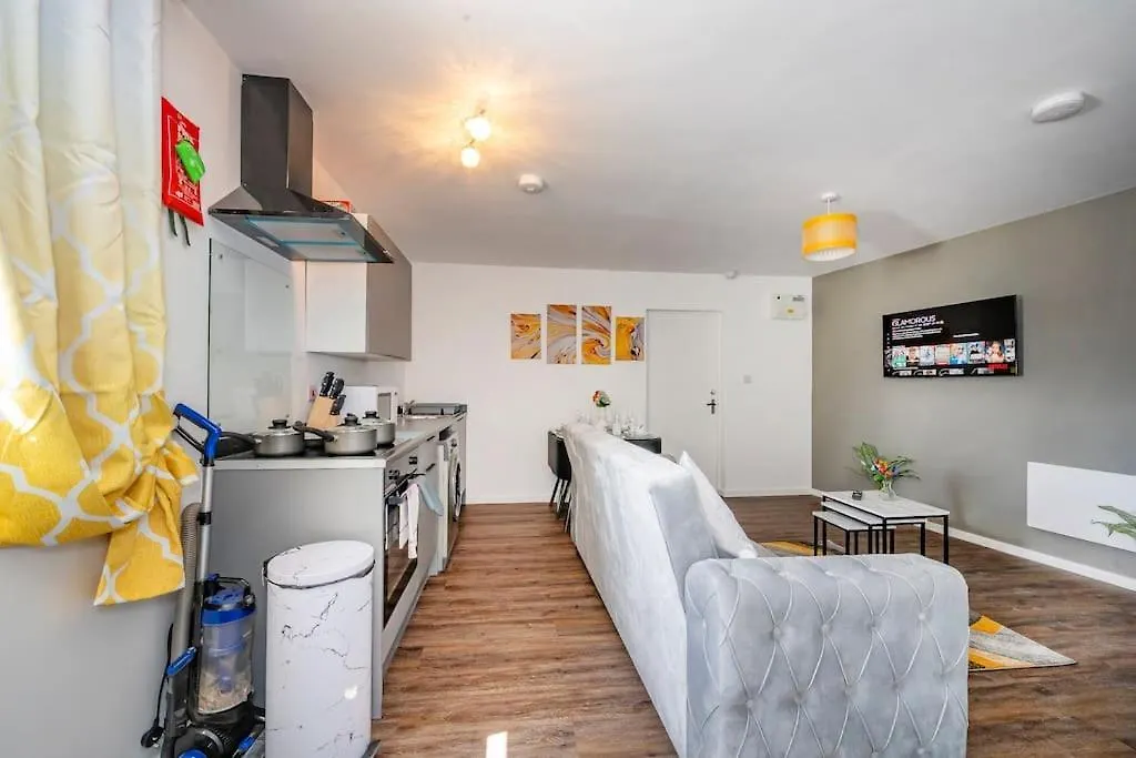*F2Br* For Your Most Relaxed & Cosy Stay + Free Parking & Wifi Batley 0*,  Reino Unido